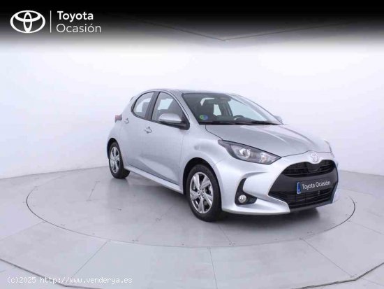 Toyota Yaris 1.5 120H Active Plus + CARE VO + Pack Protección - Zaragoza