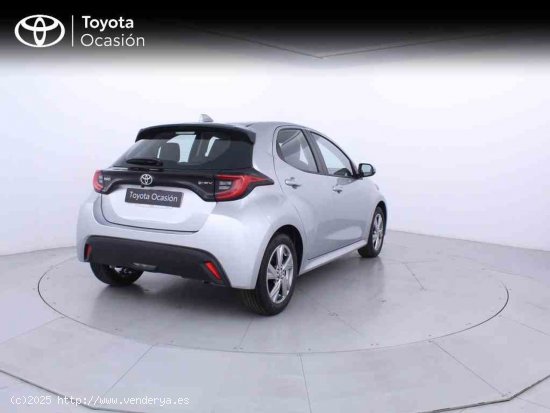 Toyota Yaris 1.5 120H Active Plus + CARE VO + Pack Protección - Zaragoza