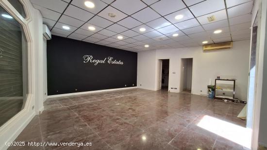 Local comercial de 45 m² en Arco de Verónicas - MURCIA