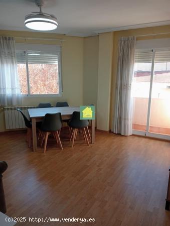 LA CASITA INMOBILIARIA ALQUILA PISO ZONA HOSPITAL - ALBACETE