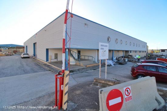  Gran Nave Industrial en Valls a la Venta - TARRAGONA 