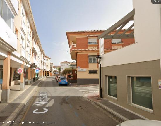 LOCAL COMERCIAL EN LA MEJOR ZONA DE OGÍJARES!! - GRANADA