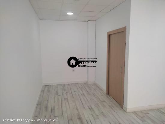 INMOBILIARIA TEJARES ALQUILA ESTUPENDO LOCAL EN ZONA CIRCUNVALACIÓN - ALBACETE