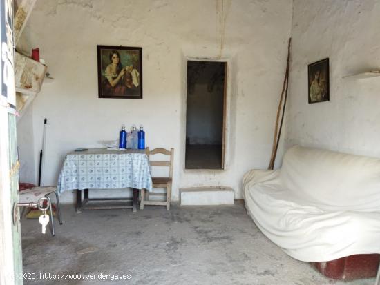 Casa con terreno en Cabezo de Cuti, Puerto Lumbreras-Murcia - MURCIA