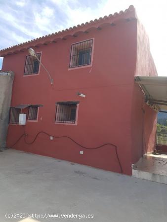 CASA CON TERRENO EN EL VALLE DE RICOTE - MURCIA