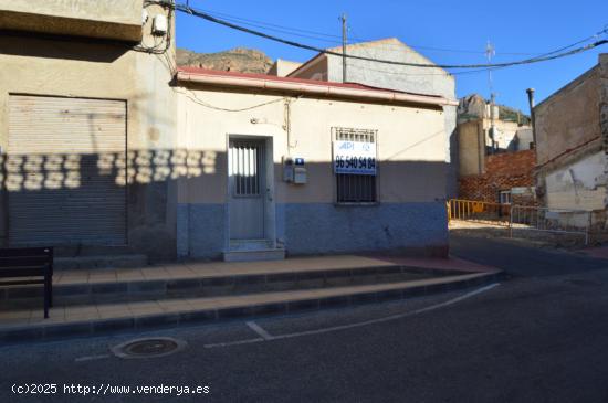 CASA PLANTA BAJA EN LA APARECIDA - ALICANTE