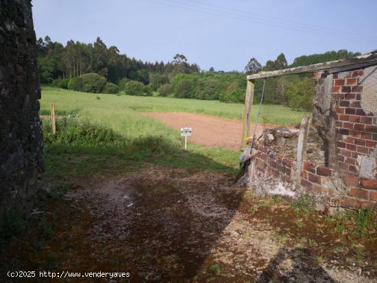 Dos terrenos en  A Laracha - A CORUÑA