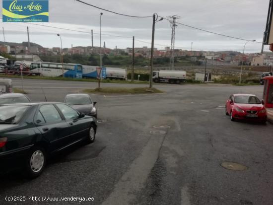 Solar a pocos metros de Marineda  - A CORUÑA