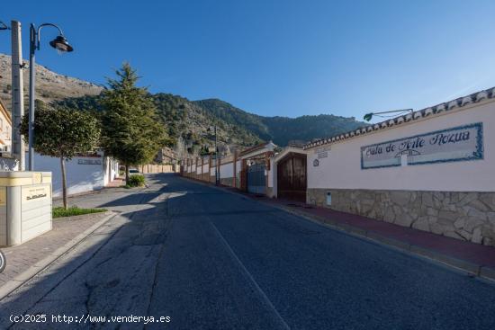 TERRENO URBANO EN ALFACAR - GRANADA