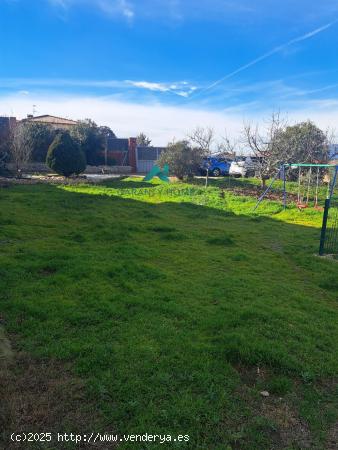 VENTA DE CHALET EN EL CASAR DE ESCALONA - TOLEDO