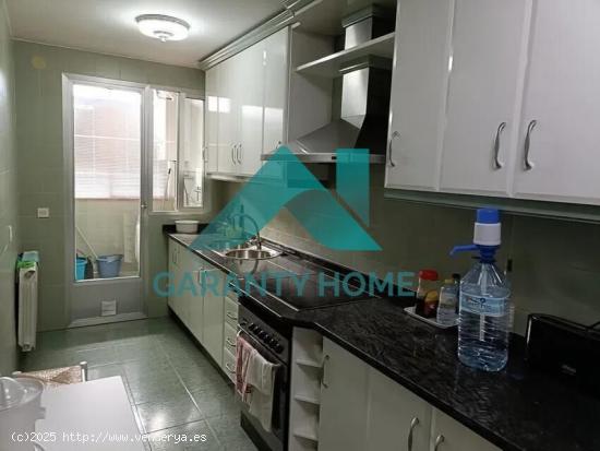 ¡SE VENDE PISO EN ZONA CENTRO, CÁCERES! 🏡✨ - CACERES