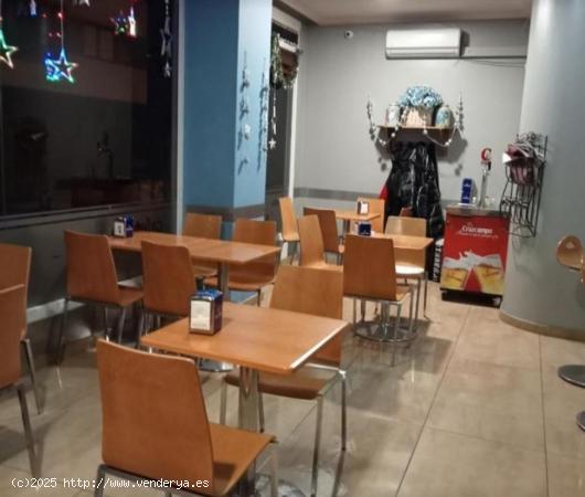 Se traspasa Cafetería en funcionamiento - PONTEVEDRA