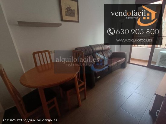 SE VENDE PISO EN C/ ALMERIA DE 1 DORMITORIO POR 108000€