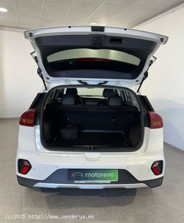 Kia Niro 1.6 GDi HEV 104kW (141CV) - Sevilla