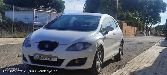  Seat Leon 1.6 tdi reference copa de 2012 con 149.000 Km por 7.800 EUR. en Valencia 