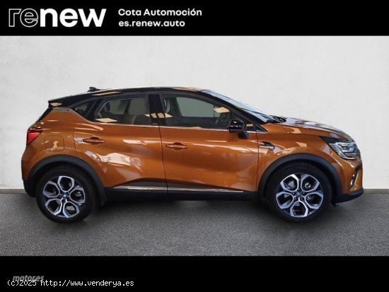 Renault Captur ZEN E-TECH 160CV HIBRIDO ENCHUFABLE de 2021 con 24.000 Km por 22.500 EUR. en Madrid