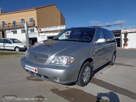  Kia Carnival 2..9 de 2004 con 135.383 Km por 3.950 EUR. en Madrid 