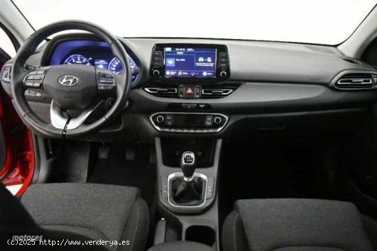 Hyundai i30 1.5 DPI Klass SLX 110 de 2024 con 4.178 Km por 20.500 EUR. en Vizcaya