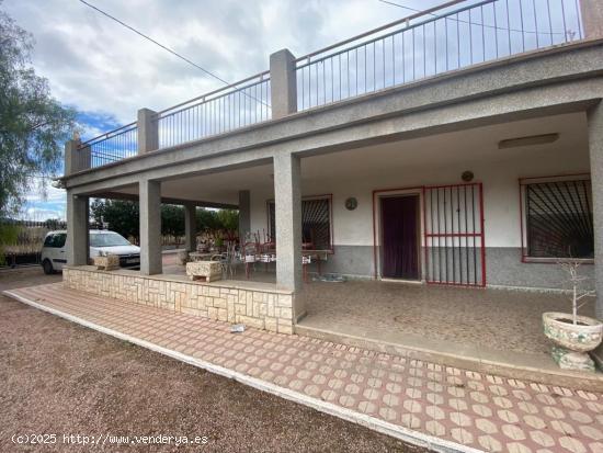  Chalet para entrar a vivir en casas de sala - ALICANTE 