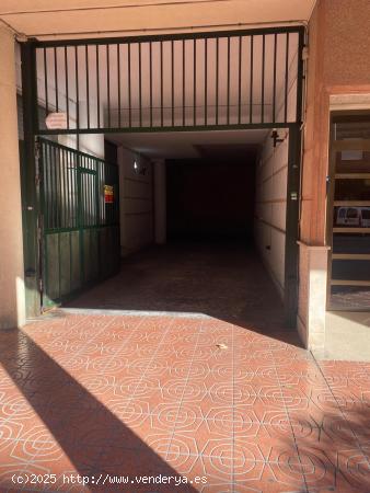  Garaje de alquiler en zona Avd. Madrid de Petrer - ALICANTE 