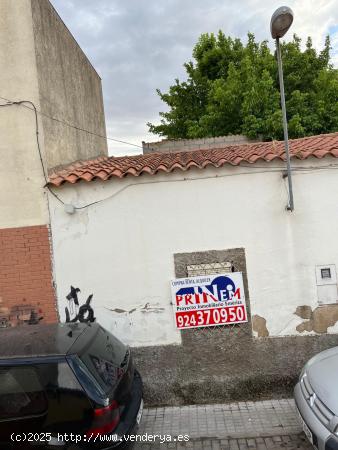  Casa Económica-Barriada de San Antonio - BADAJOZ 