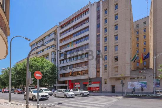 ¡Oportunidad! Venta de vivienda en el Centro - BADAJOZ