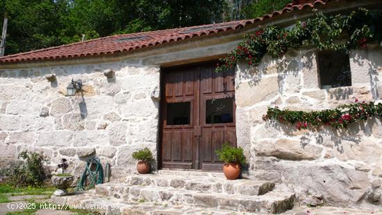 Casa solariega restaurada - PONTEVEDRA