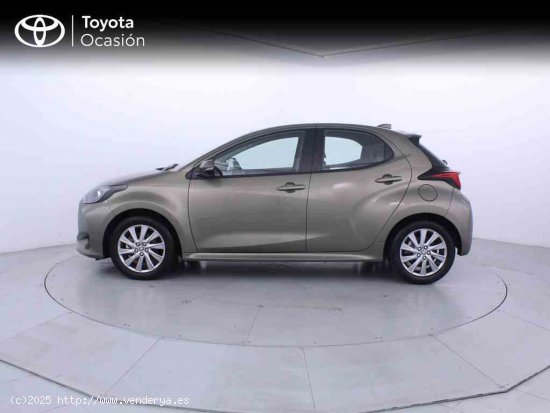 Toyota Yaris 1.5 120H Active Tech + CARE VO + Pack Protección - Zaragoza