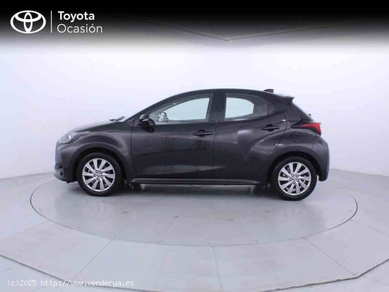 Toyota Yaris 1.5 120H Active Tech + CARE VO + Pack Protección - Zaragoza