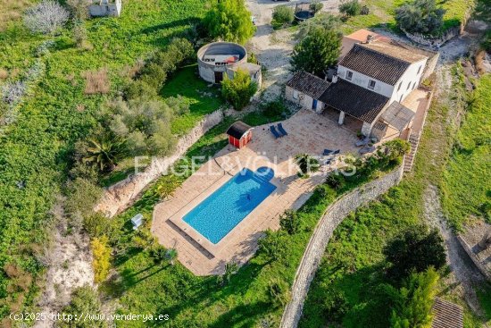 Finca en venta en Benissa (Alicante)