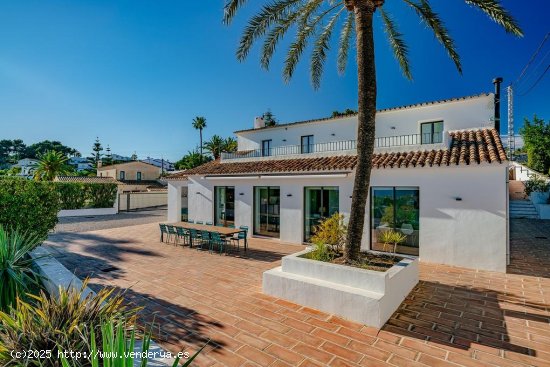 Finca en venta en Moraira (Alicante)