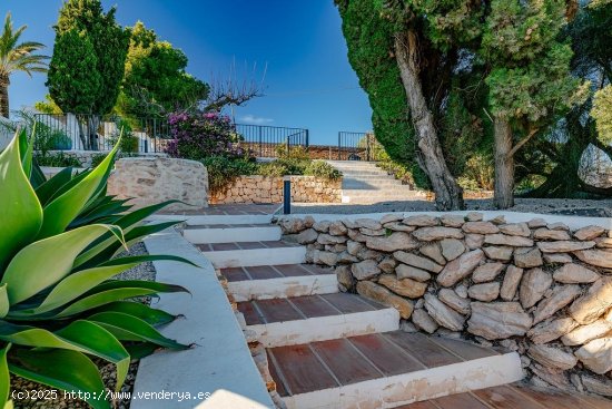 Finca en venta en Moraira (Alicante)