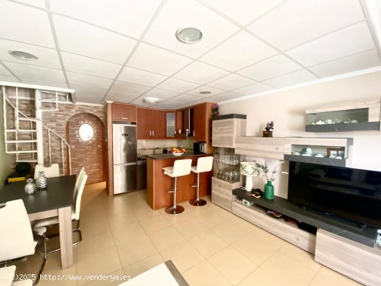 Chalet en venta en Torrevieja (Alicante)