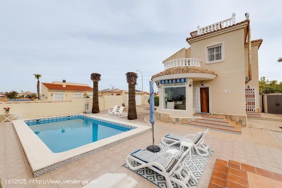  Villa en venta en San Fulgencio (Alicante) 