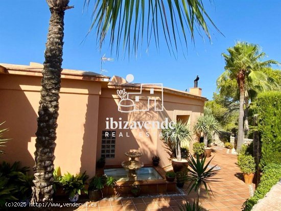 Chalet en venta en Santa Eulalia del Río (Baleares)