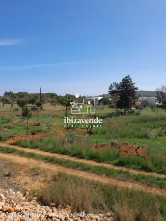 Parcela en venta en Santa Eulalia del Río (Baleares)