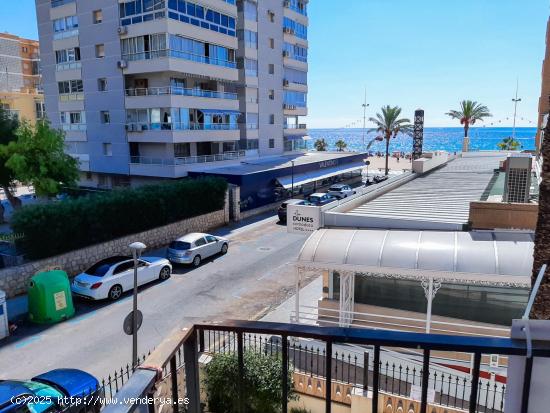 Rebajado Piso con vista al mar, en segunda línea de playa levante, www.inmobiliarialesdunes.com - A