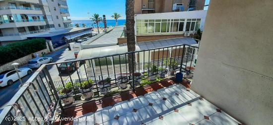 Rebajado Piso con vista al mar, en segunda línea de playa levante, www.inmobiliarialesdunes.com - A