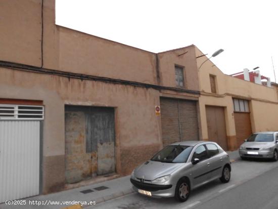 Se Vende en Almansa - ALBACETE