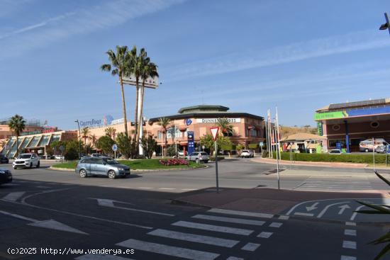 Parcela urbana en Urbanización Sierra Chica, Coin con proyecto de obra. - MALAGA