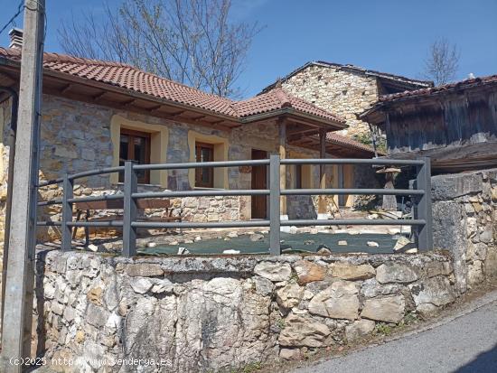 Sumérgete en la naturaleza de esta casa. - ASTURIAS