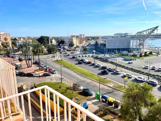  Piso de alquiler en El Grau - VALENCIA 