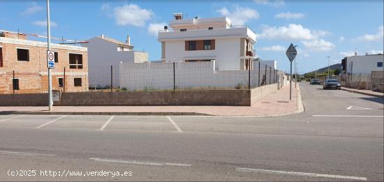 SE VENDE MAGNIFICO SOLAR EN EL AREA 6 DE LA VALL D'UIXO DE 602 METROS ESQUINERO - CASTELLON