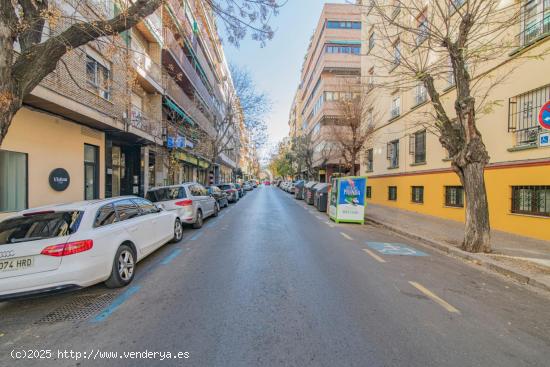 ESTUPENDA VIVIENDA EN VENTA EN MELCHOR ALMAGRO - GRANADA