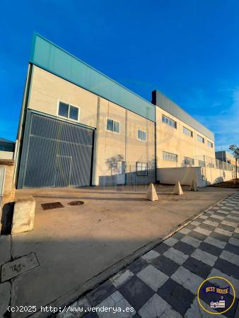  SE ALQUILA NAVE INDUSTRIAL EN SEPES - CUENCA 