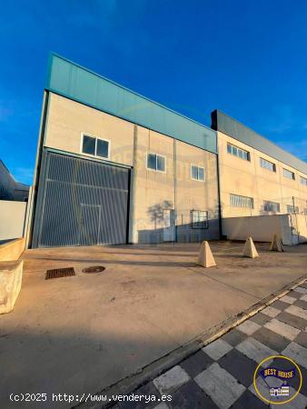 SE ALQUILA NAVE INDUSTRIAL EN SEPES - CUENCA