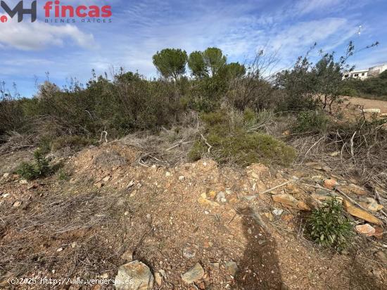  Descubre tu Paraíso en Lagos del Serrano parcela de 1.000Mt2 - Guillena  - SEVILLA