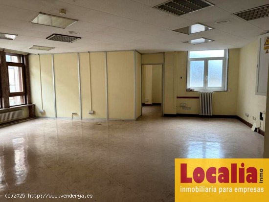 Excepcional local para oficinas en Santander.