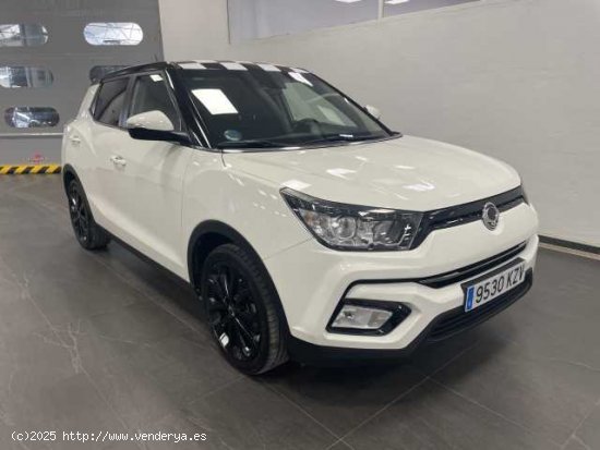 SsangYong Tivoli Gasolina/Gas ( G16 GLP Limited 4x2 )  - Madrid