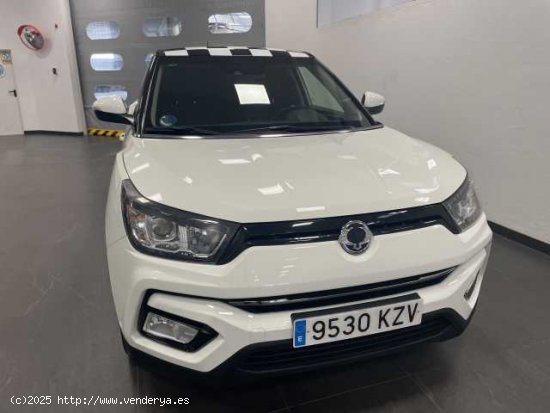 SsangYong Tivoli Gasolina/Gas ( G16 GLP Limited 4x2 )  - Madrid